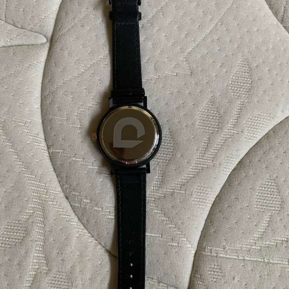 ✨HOST PICK✨ Uncle Jack watch - Black|Gold - Picture 6 of 6